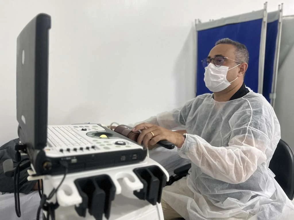 Médico do HGE reforça importância de exame de ultrassonografia vascular com Doppler colorido