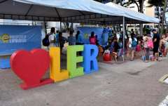 Orla de Maceió recebe mais uma edição do Biblioteca na Praia