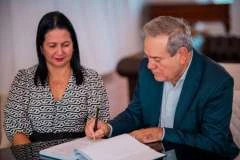 Ronaldo Lessa toma posse como governador em exercício