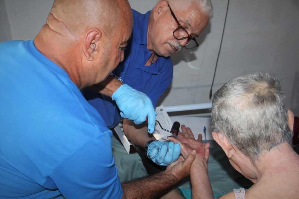 Acamada, idosa de 73 anos obtém registros básicos em domicílio