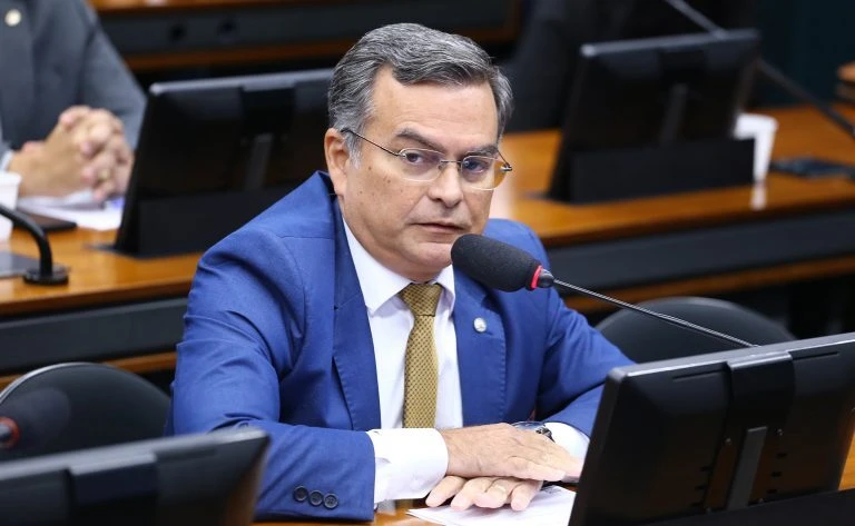 Câmara: Comissão aprova projeto que incentiva compartilhamento com a polícia de imagens de câmeras de segurança privadas