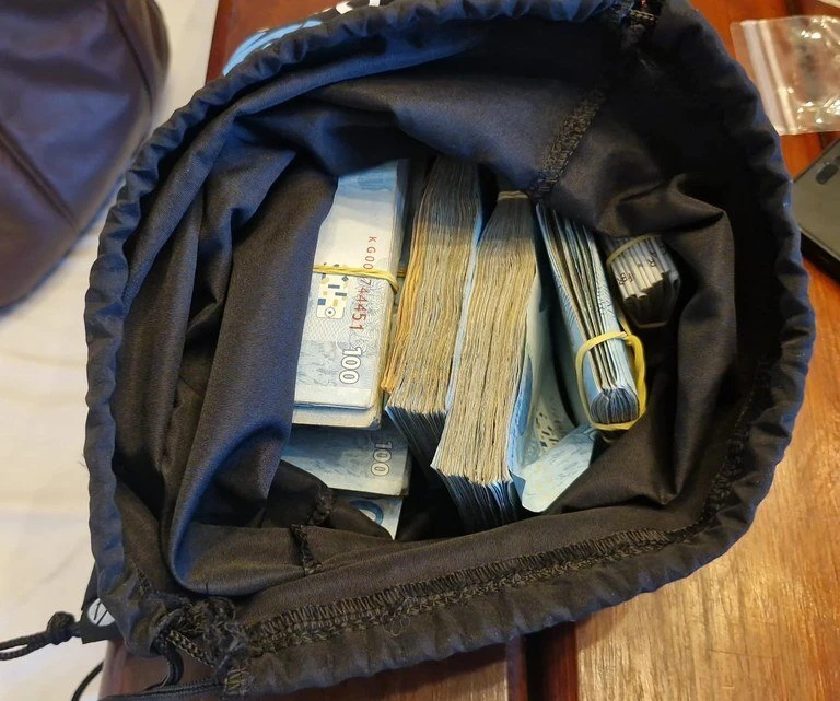 Polícia Federal investiga desvio de recursos públicos federais em Alagoas