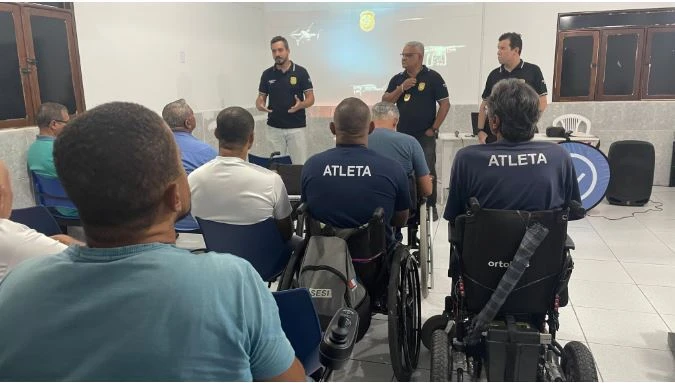 Polícia Civil realiza curso inédito de pilotagem de drones para pessoas com deficiência