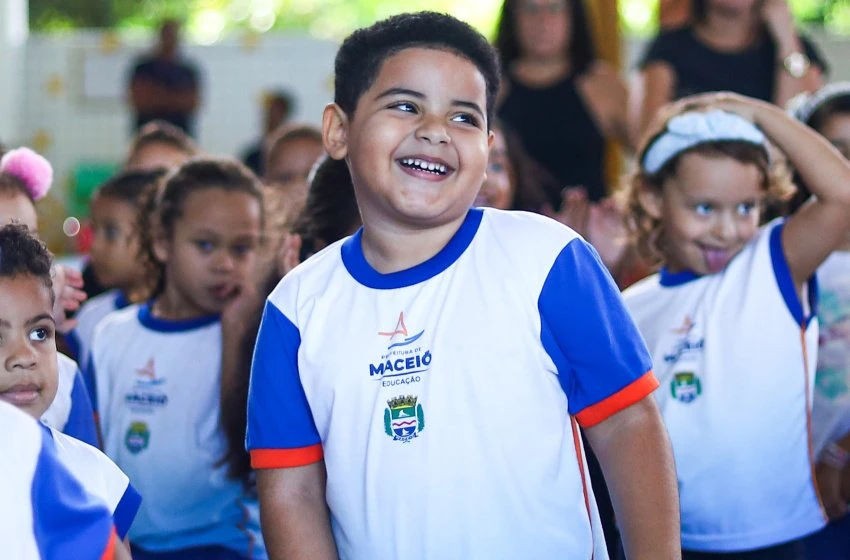 Educação convoca mais 121 professores e auxiliares de sala aprovados no PSS