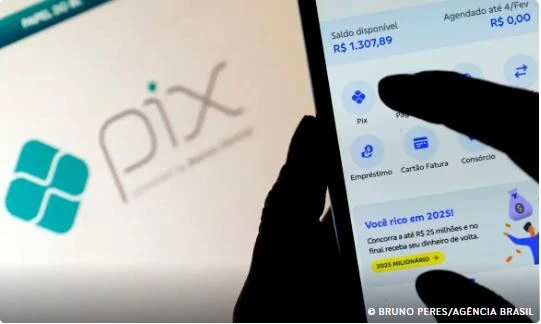 Pix completa cinco anos perto de movimentar R$ 30 trilhões por ano