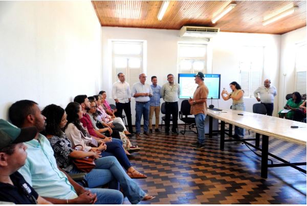 Secretaria de Agricultura recepciona novos bolsistas da Emater Alagoas