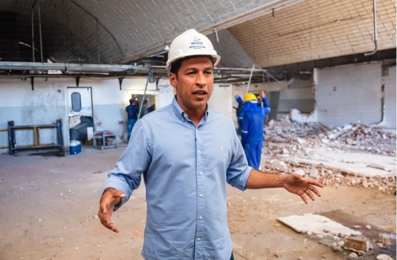 Maceió: Vice-prefeito e titular da Seminfra vistoria obras do Novo Mercado da Produção