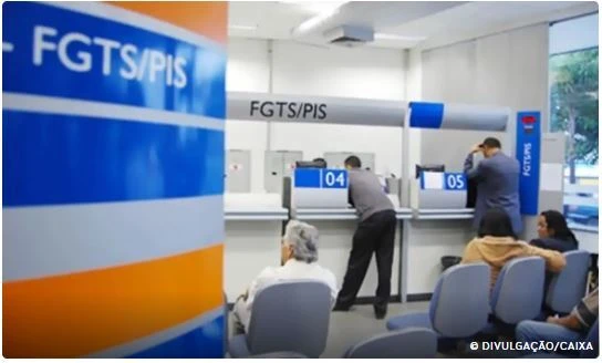 Abono salarial começa a ser pago nesta segunda